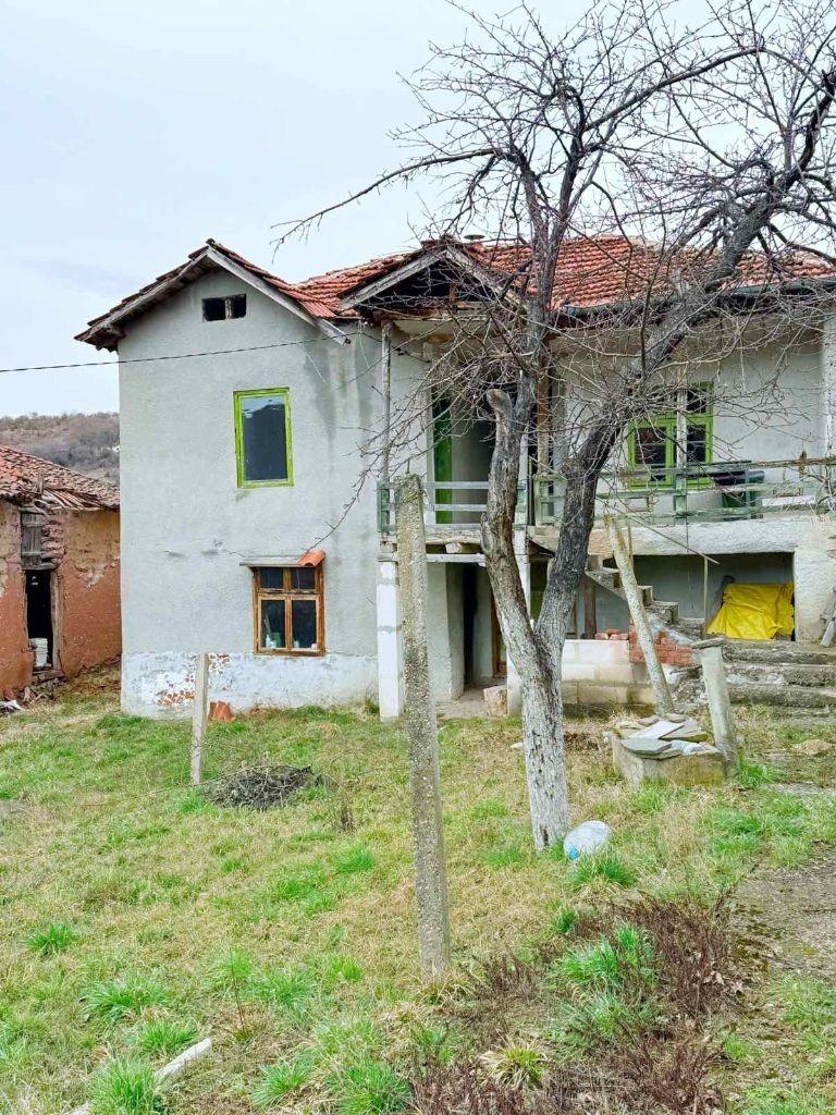 House for Sale in Tsarvenyano, Kyustendil