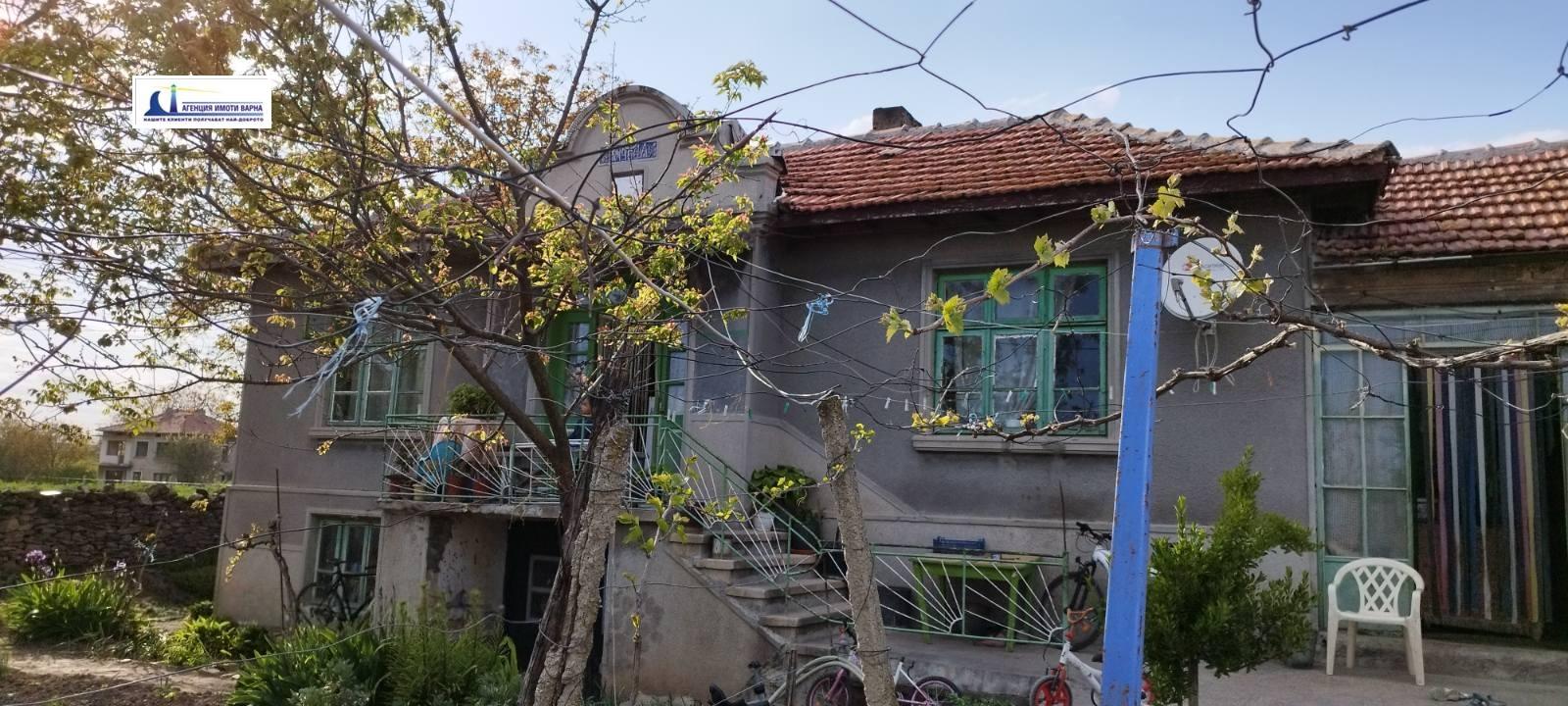 House for Sale in Neofit Rilski, Varna