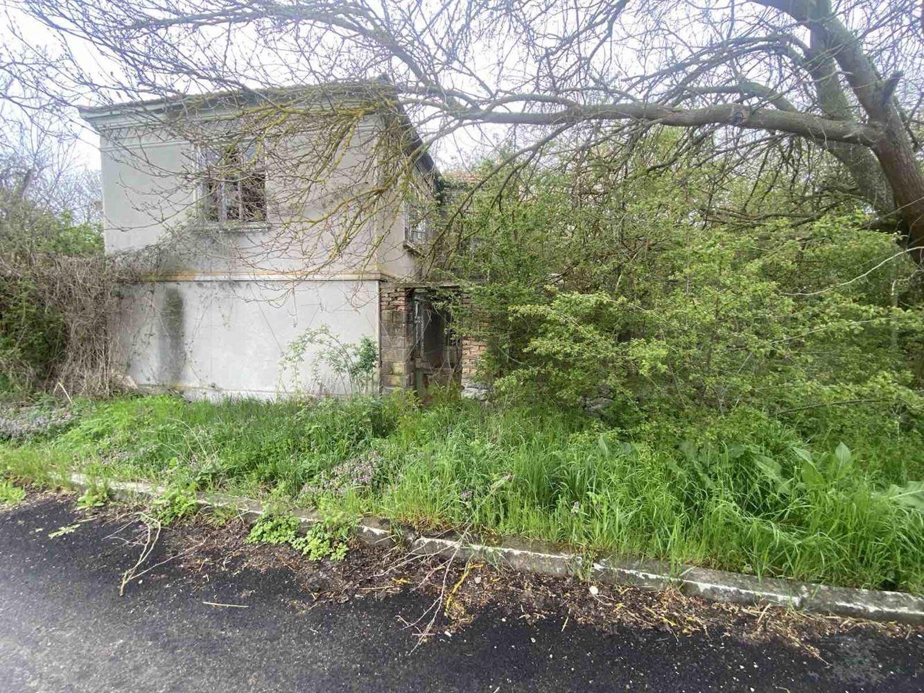 House for Sale in Prosechen, Varna