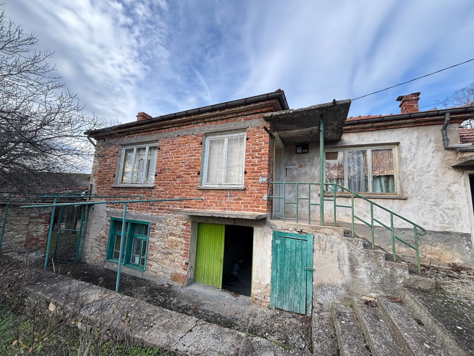 House for Sale in Sredno gradishte, Stara Zagora