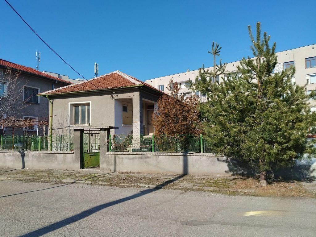 House for Sale in Parvomay, Plovdiv