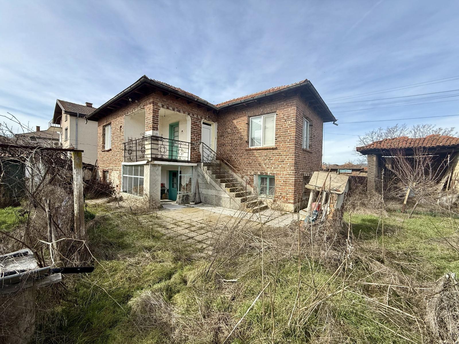 House for Sale in Nedelevo, Plovdiv