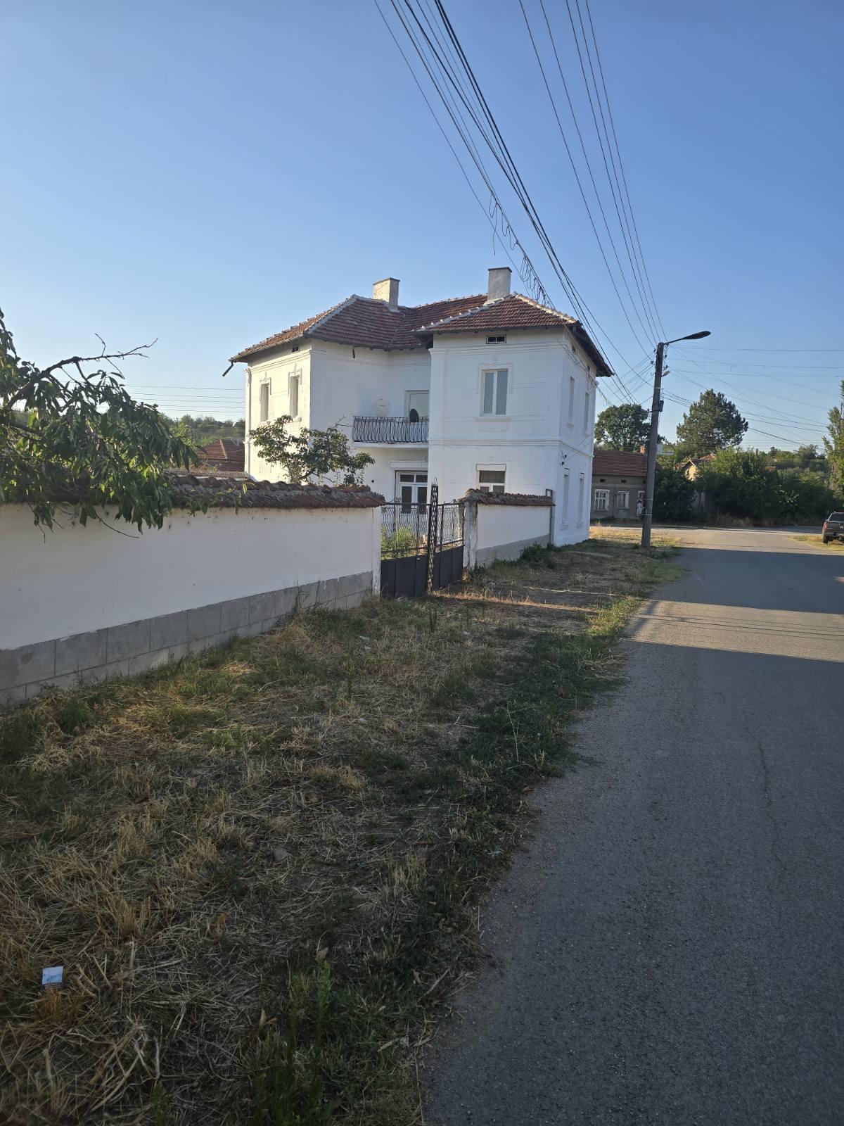 House for Sale in Hayredin, Vratsa