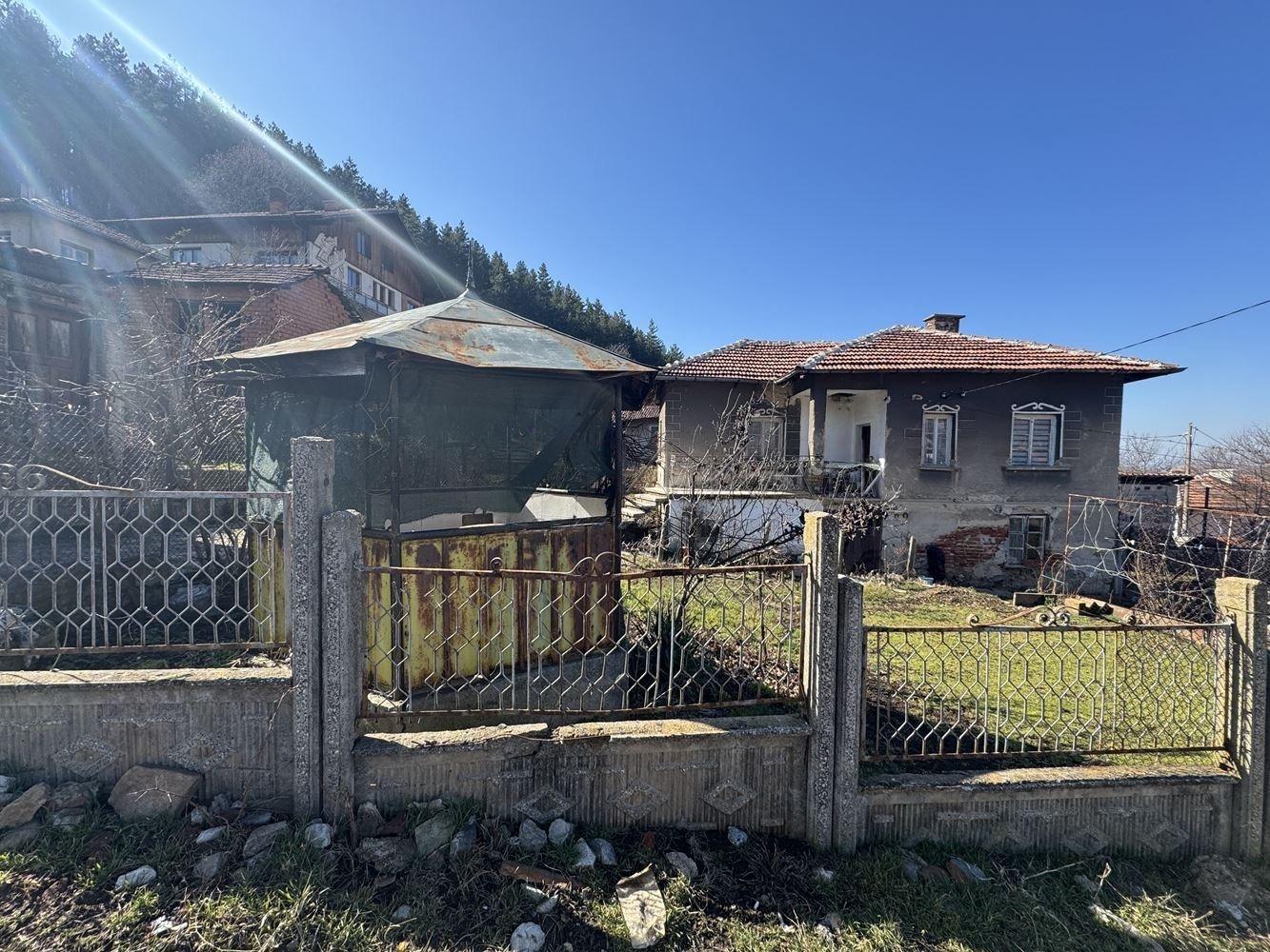 House for Sale in Dren, Pernik