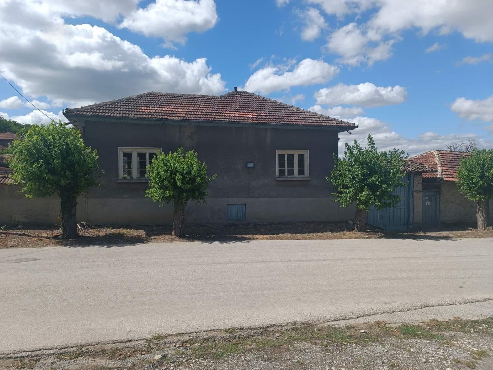 House for Sale in Karantsi, Veliko Tarnovo