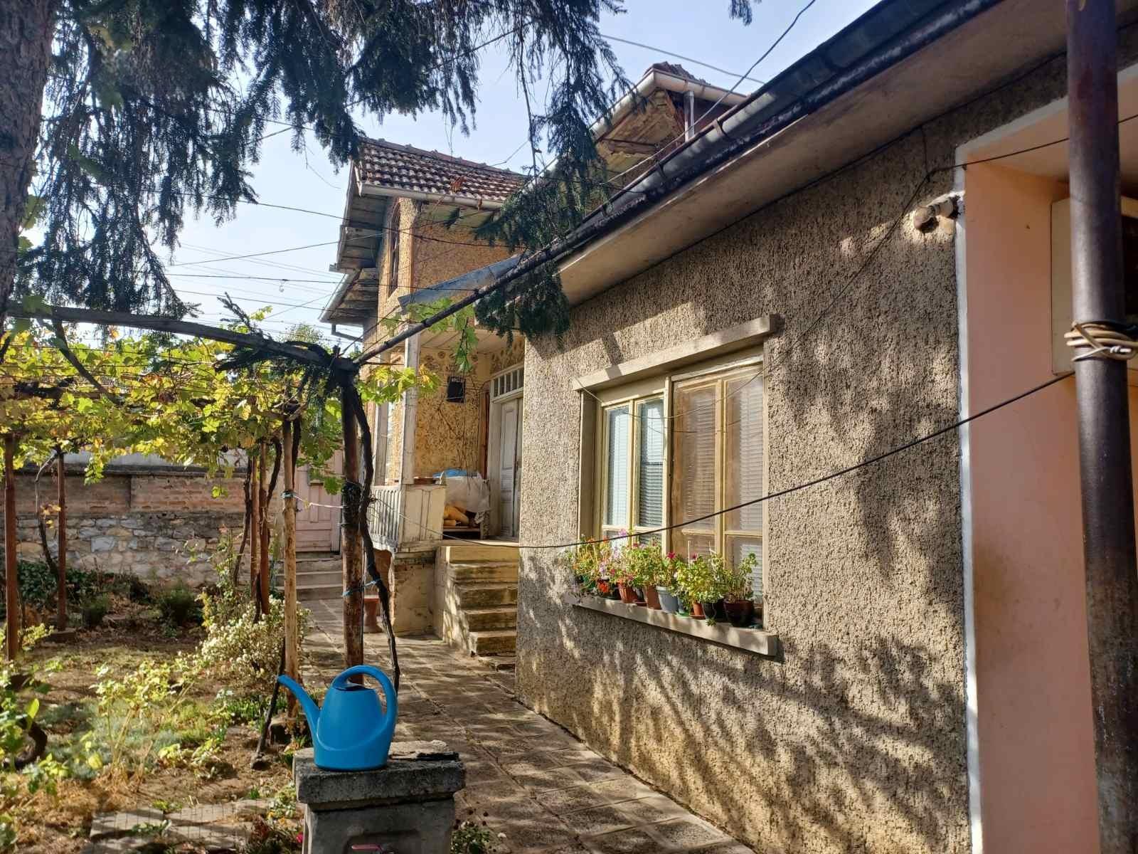 House for Sale in Samovodene, Veliko Tarnovo