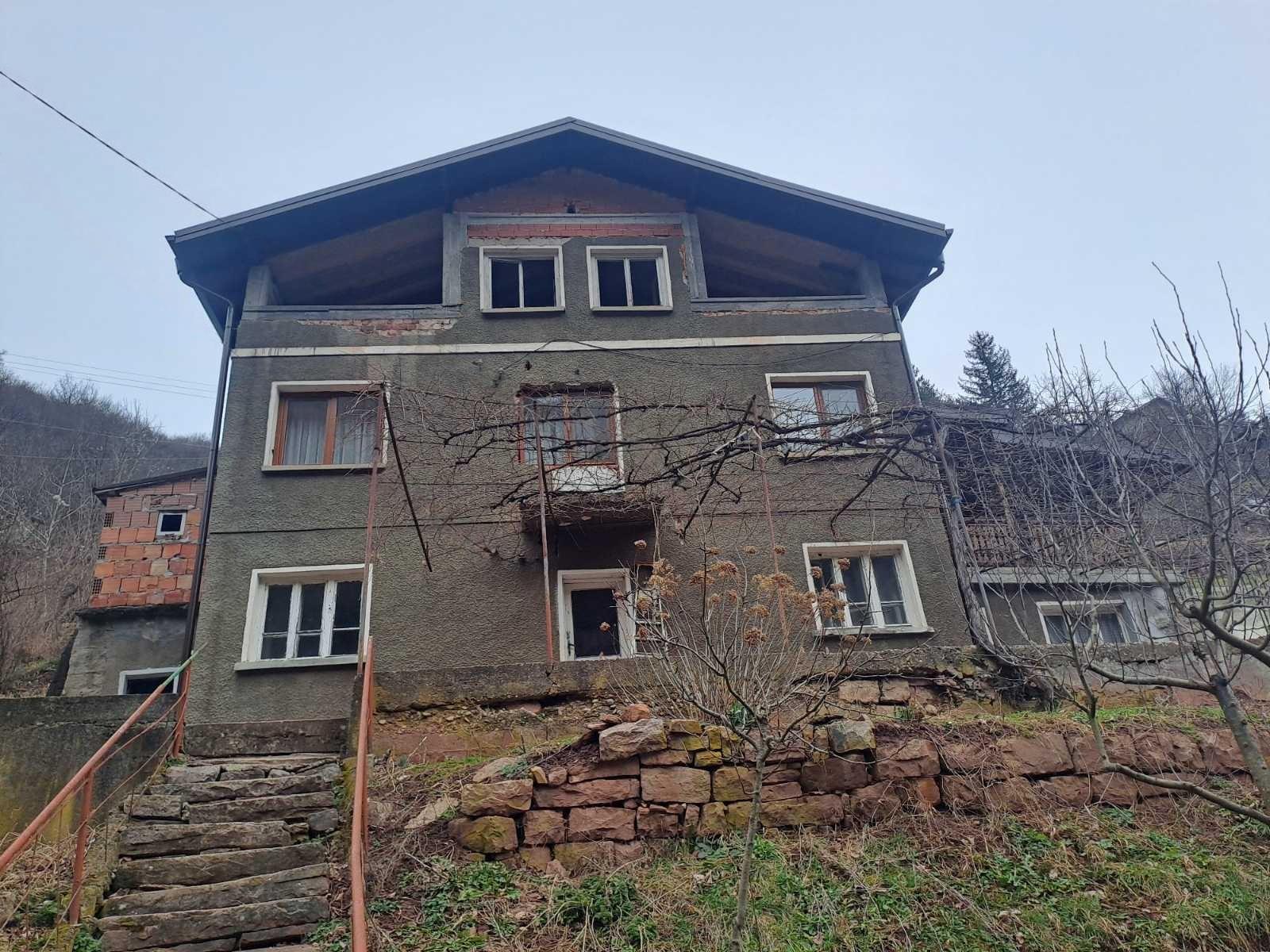 House for Sale in Svoge, Sofia Province