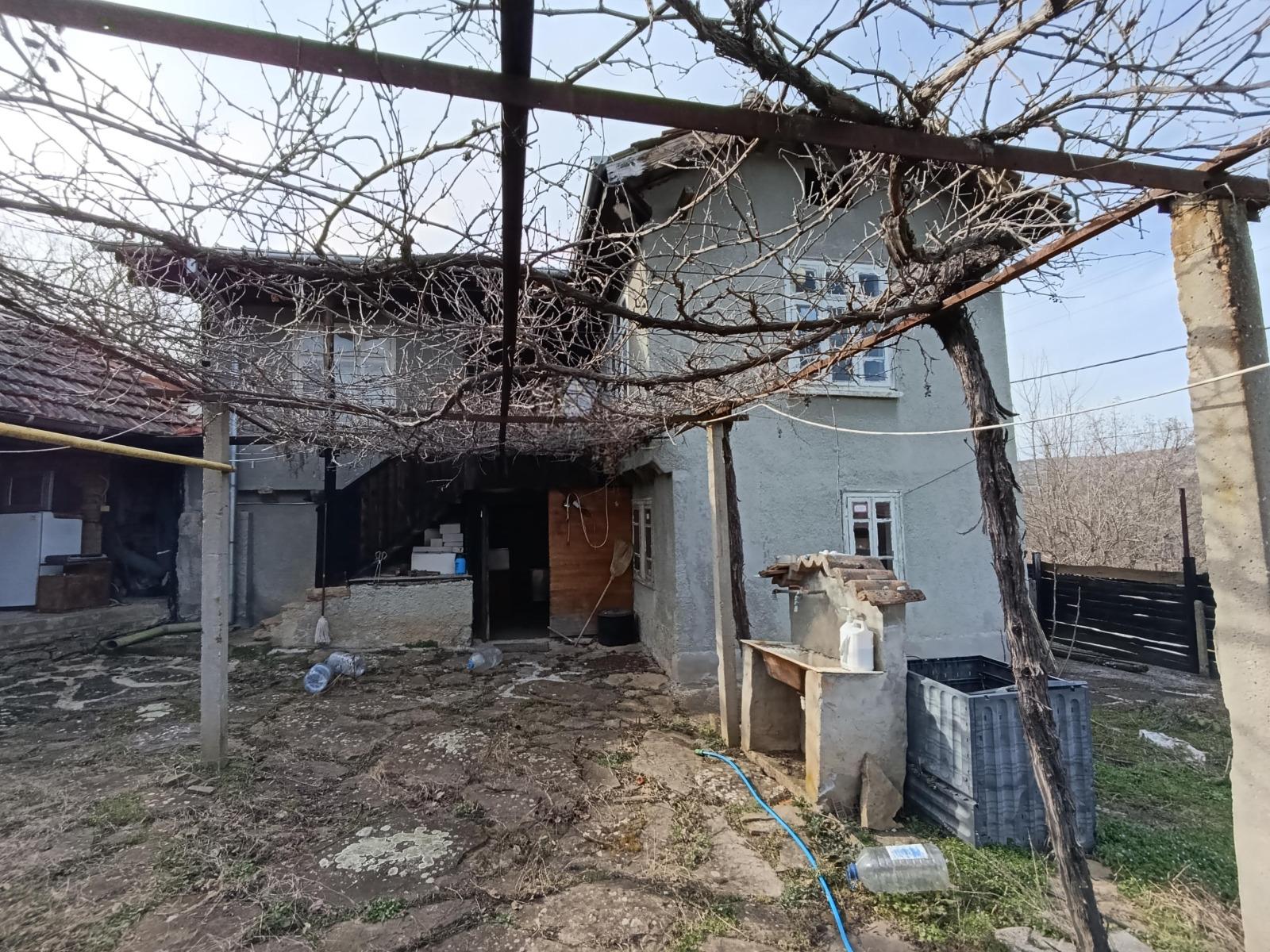 House for Sale in Parchovtsi, Gabrovo