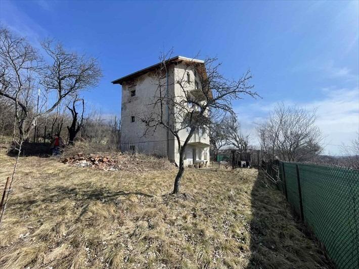 House for Sale in Lyalintsi, Pernik