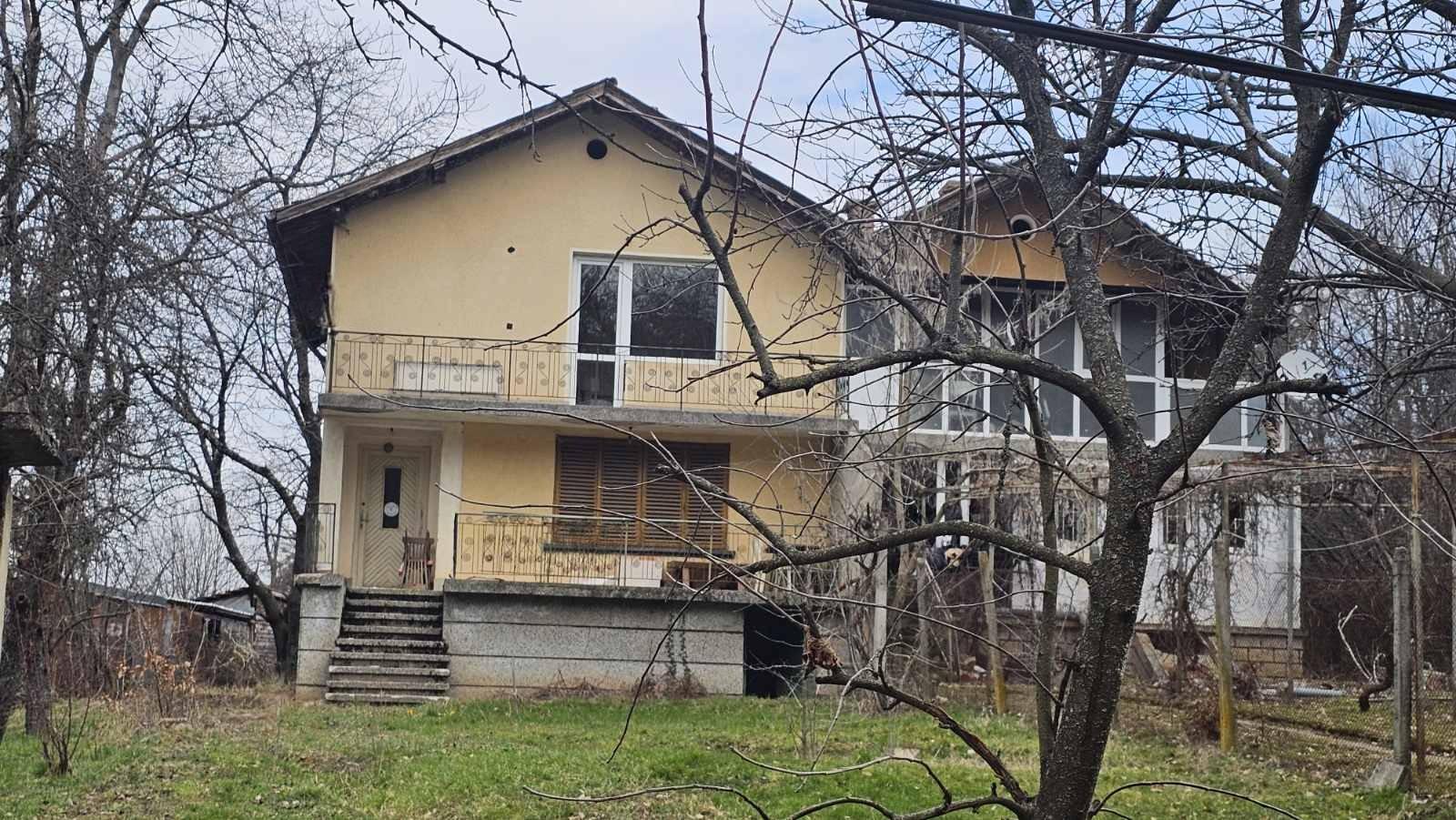 Villa for Sale in Botevgrad, Sofia Province