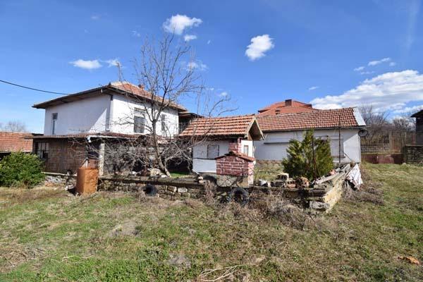 House for Sale in Burya, Gabrovo