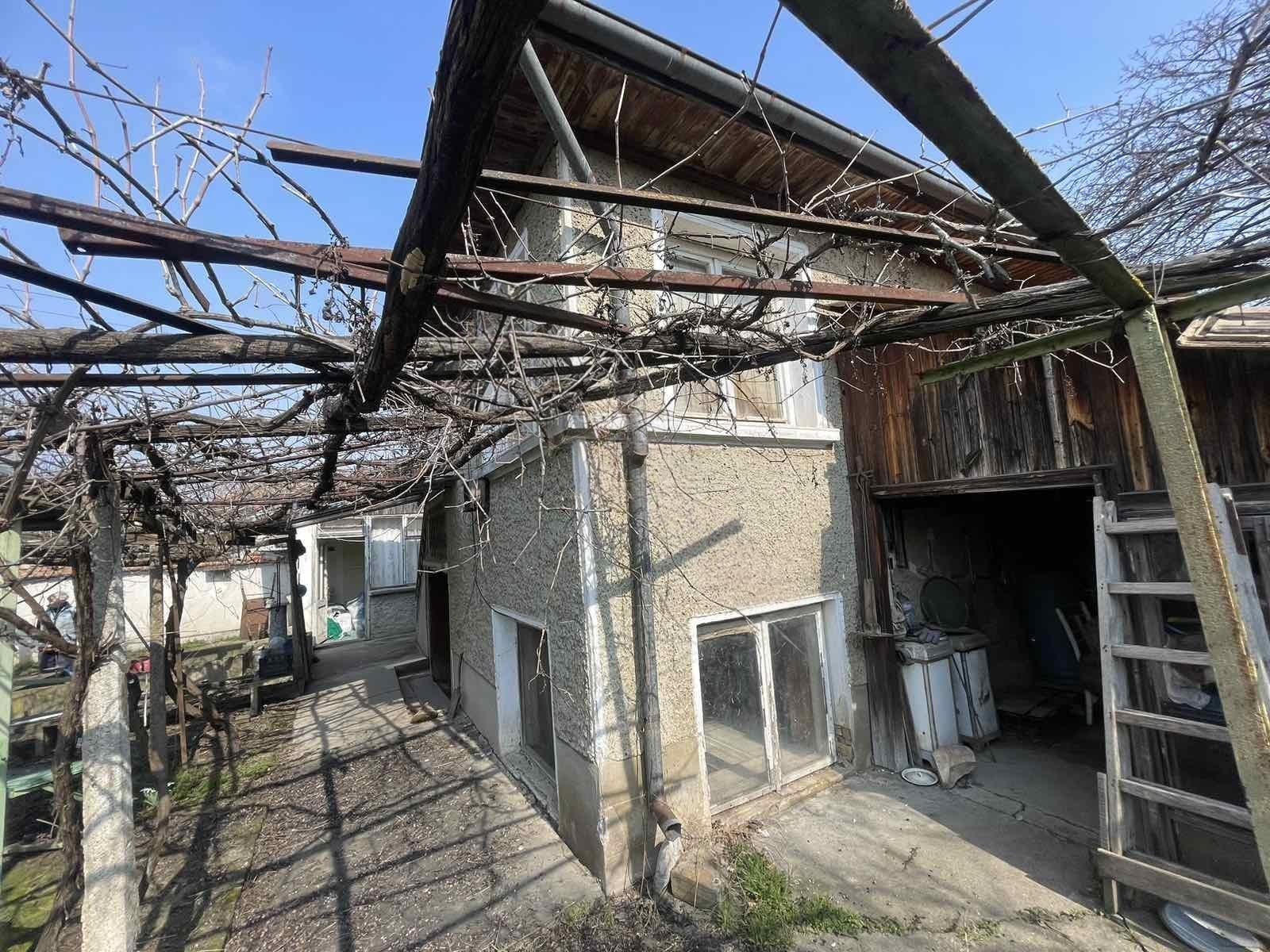 House for Sale in Polski Trambesh, Veliko Tarnovo