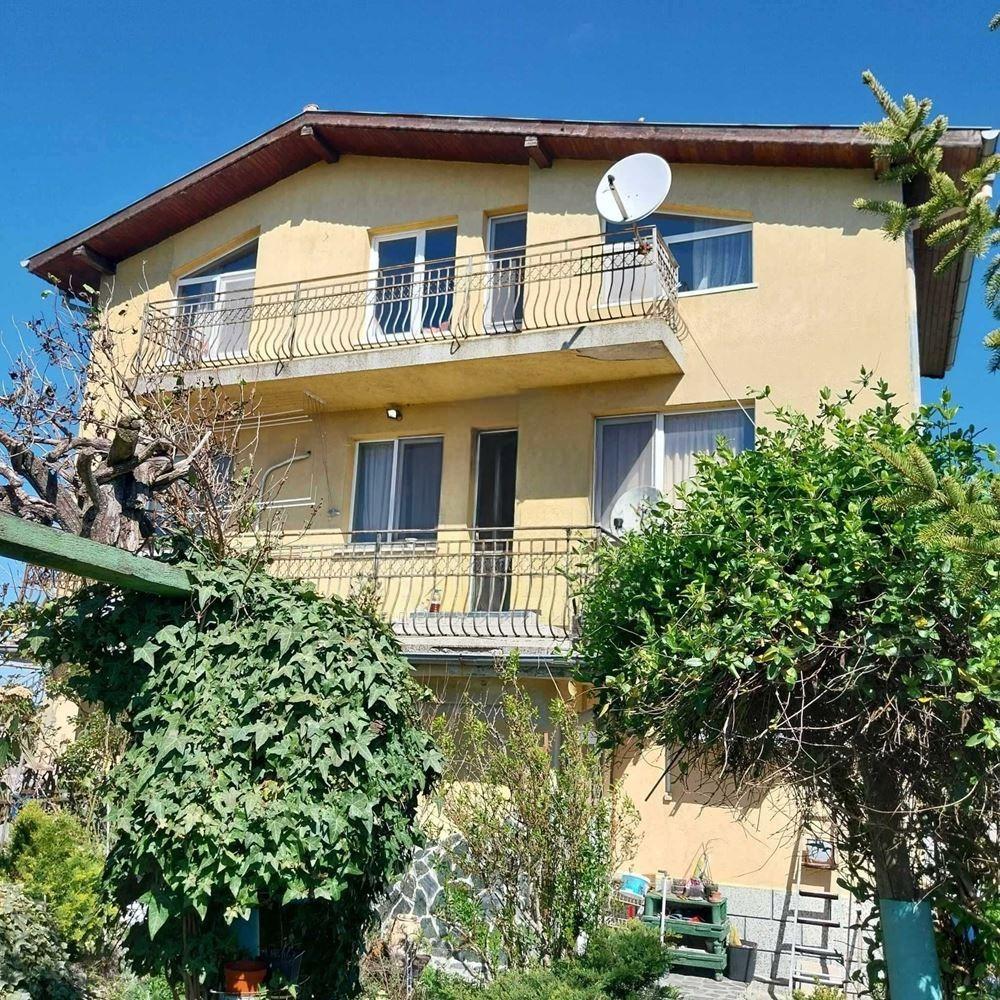 House for Sale in Kumanovo, Varna
