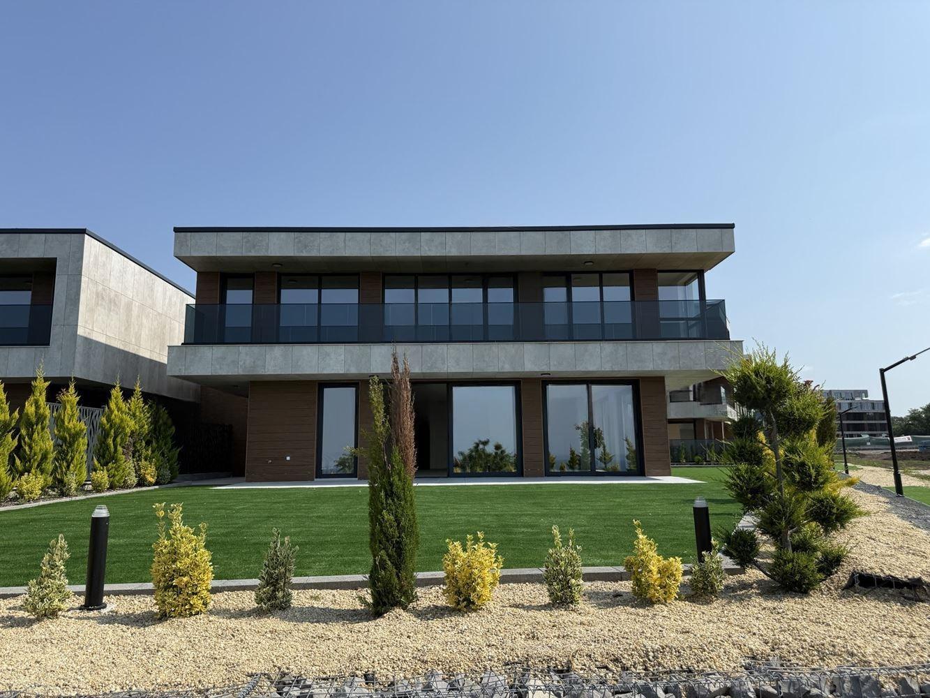 House for Sale in Burgas, Sarafovo
