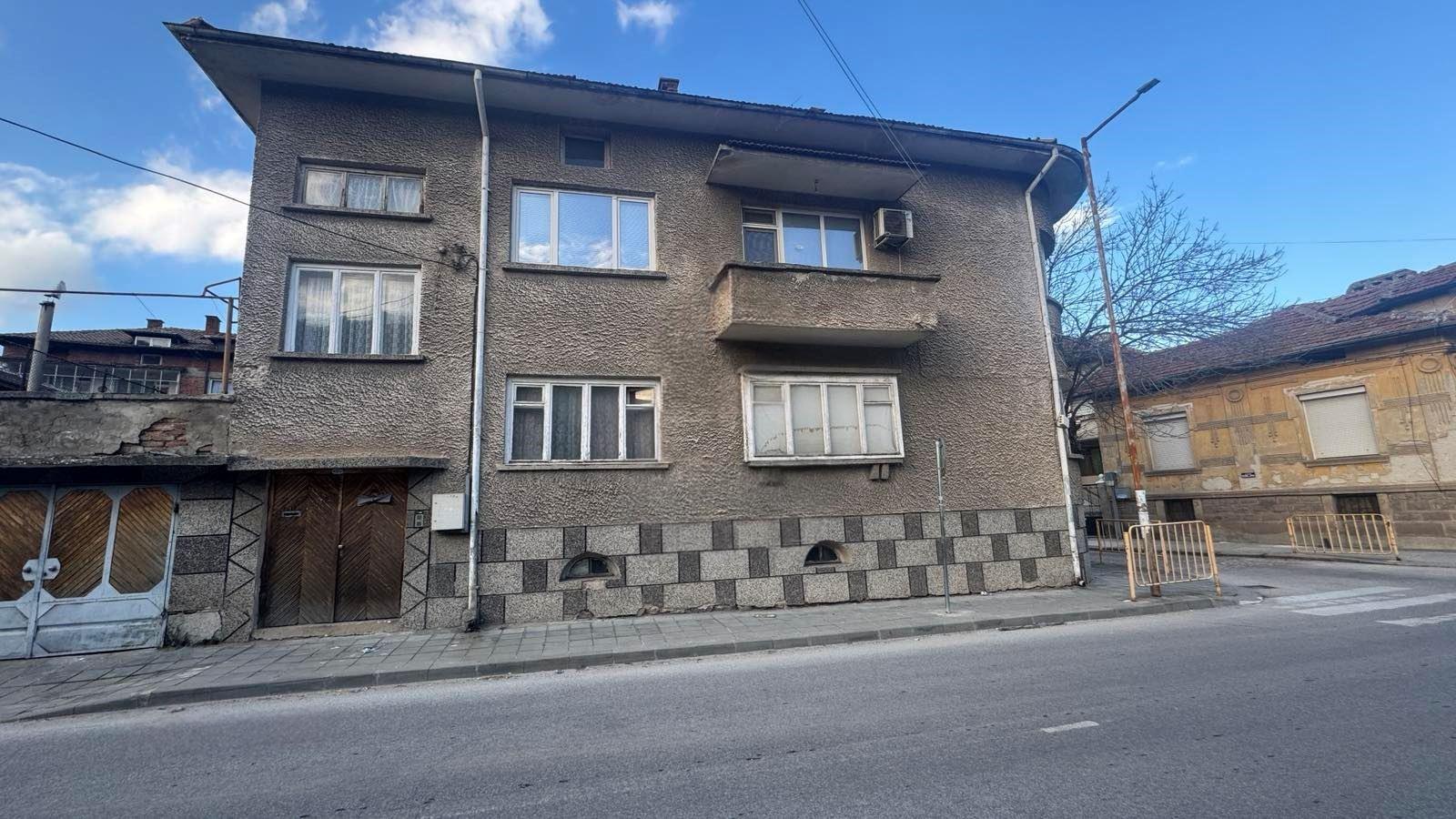 House Floor for Sale in Peshtera, Pazardzhik