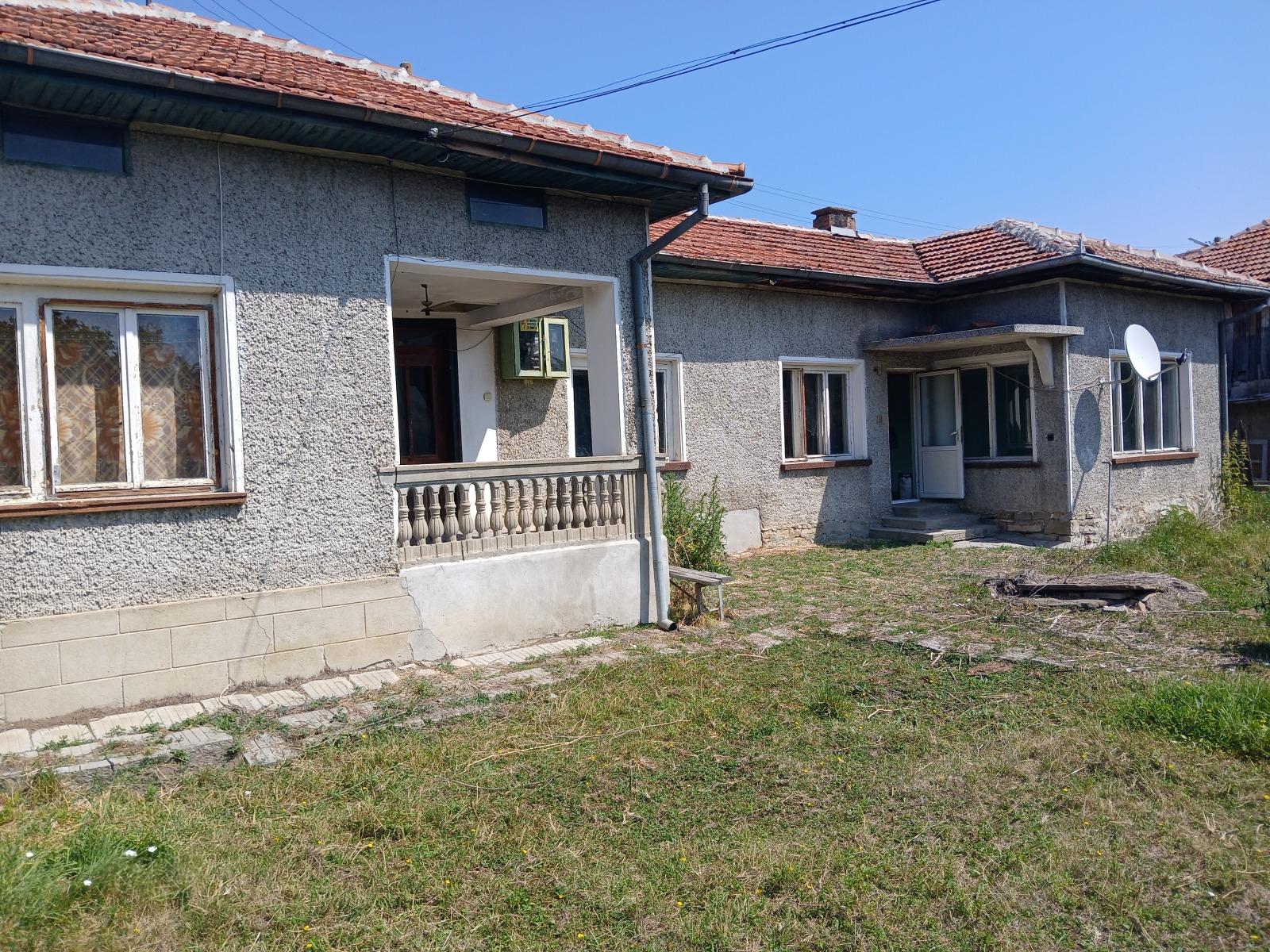 House for Sale in Petko Slaveykov, Gabrovo