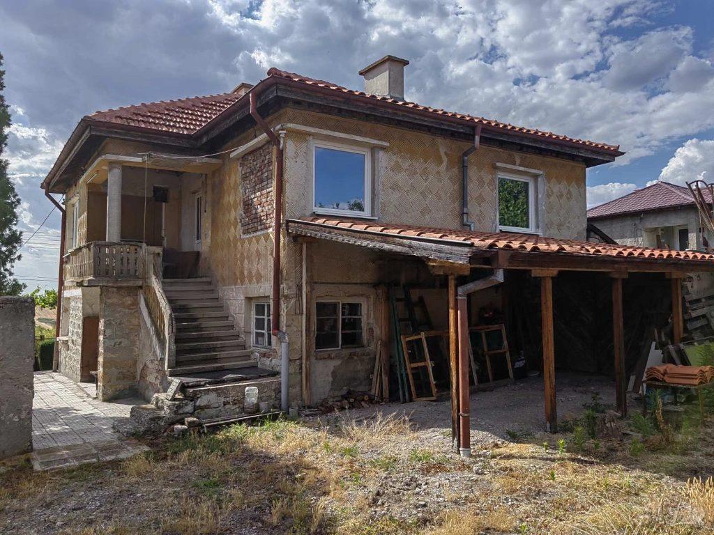 House for Sale in Bryast, Haskovo