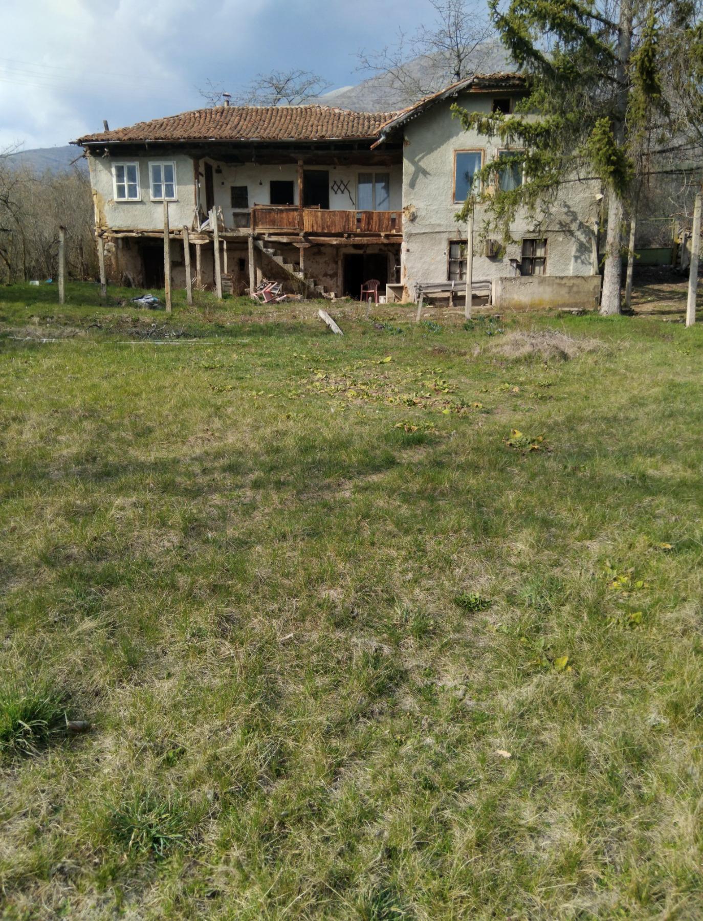 House for Sale in Tavalichevo, Kyustendil