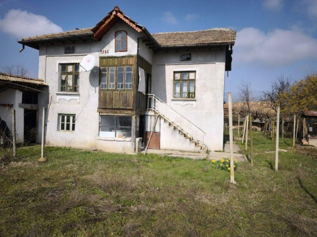 House for Sale in Hotnitsa, Veliko Tarnovo