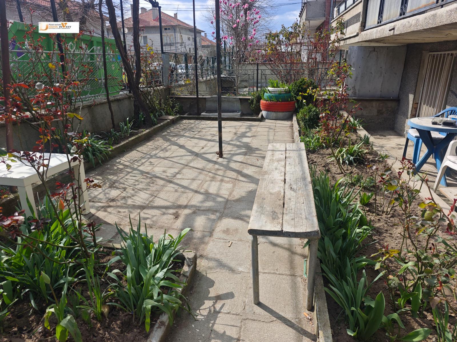 House for Sale in Aksakovo, Varna