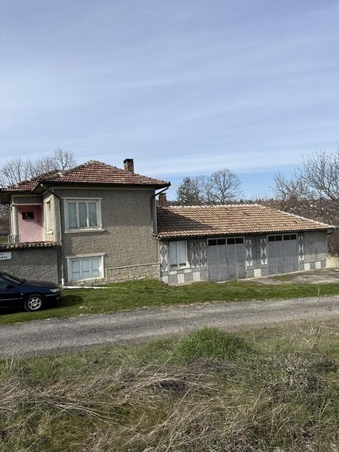 House for Sale in Samovodene, Veliko Tarnovo