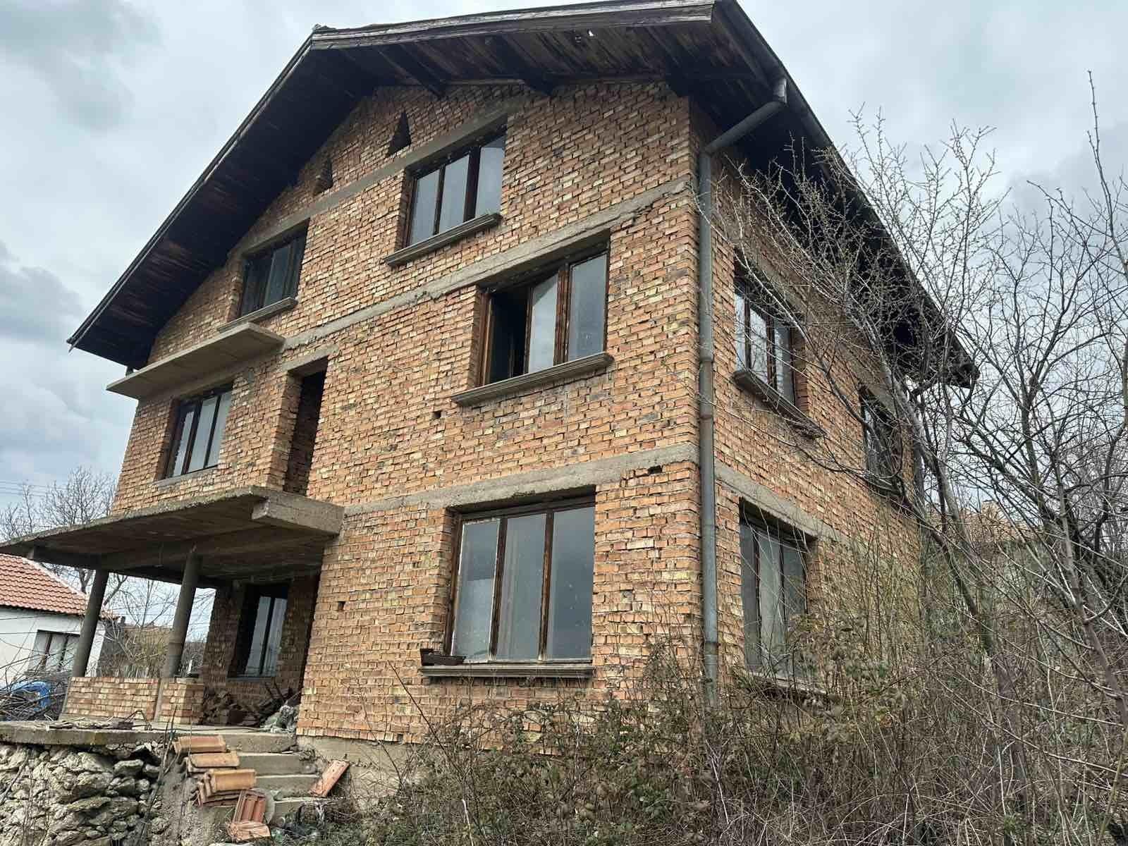 House for Sale in Vinarovo, Vidin