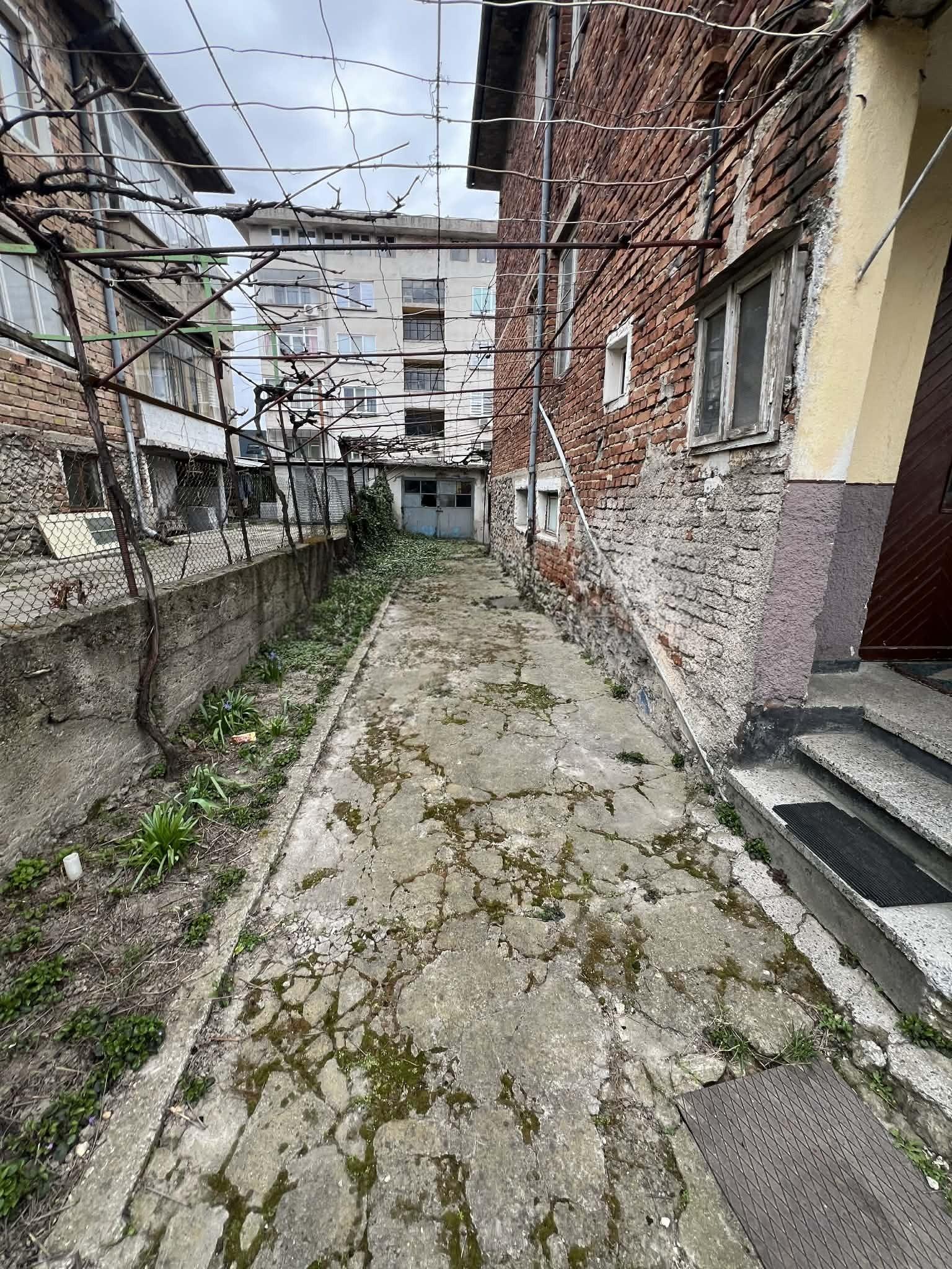 House Floor for Sale in Karlovo, Plovdiv