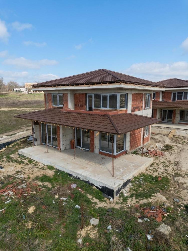 House for Sale in Priseltsi, Varna