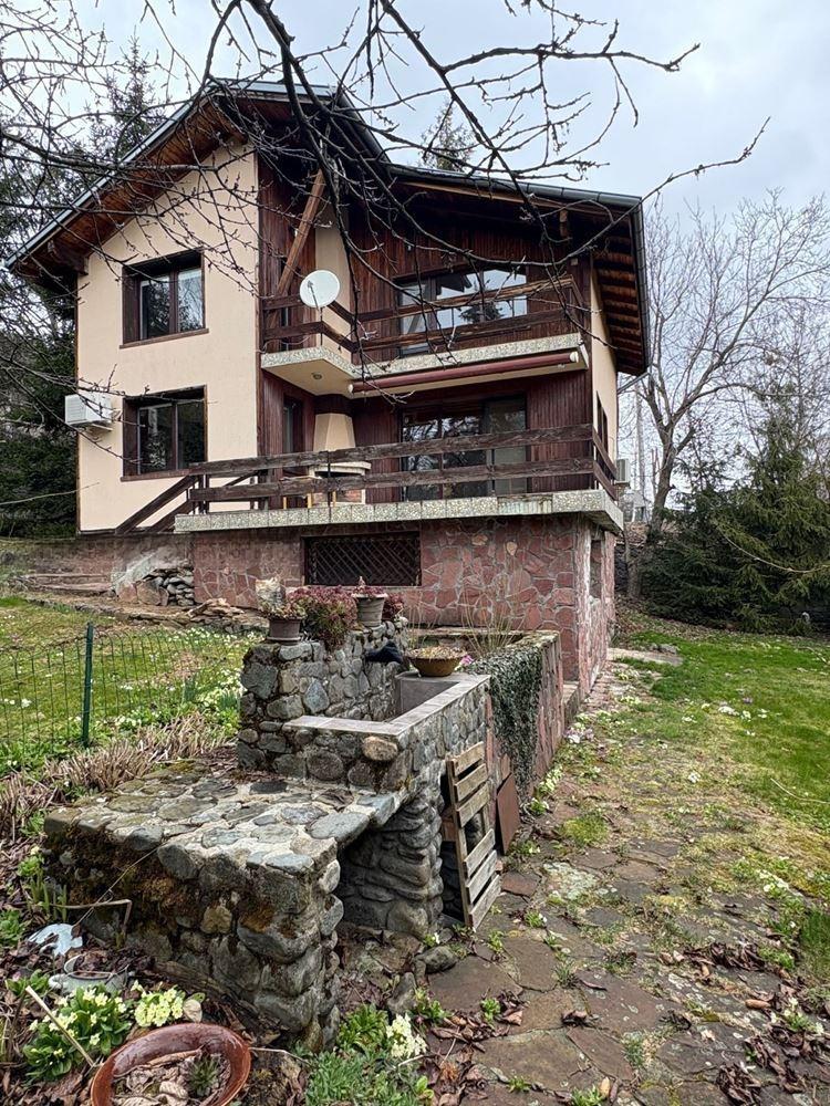 House for Sale in Sofia, Bistritsa