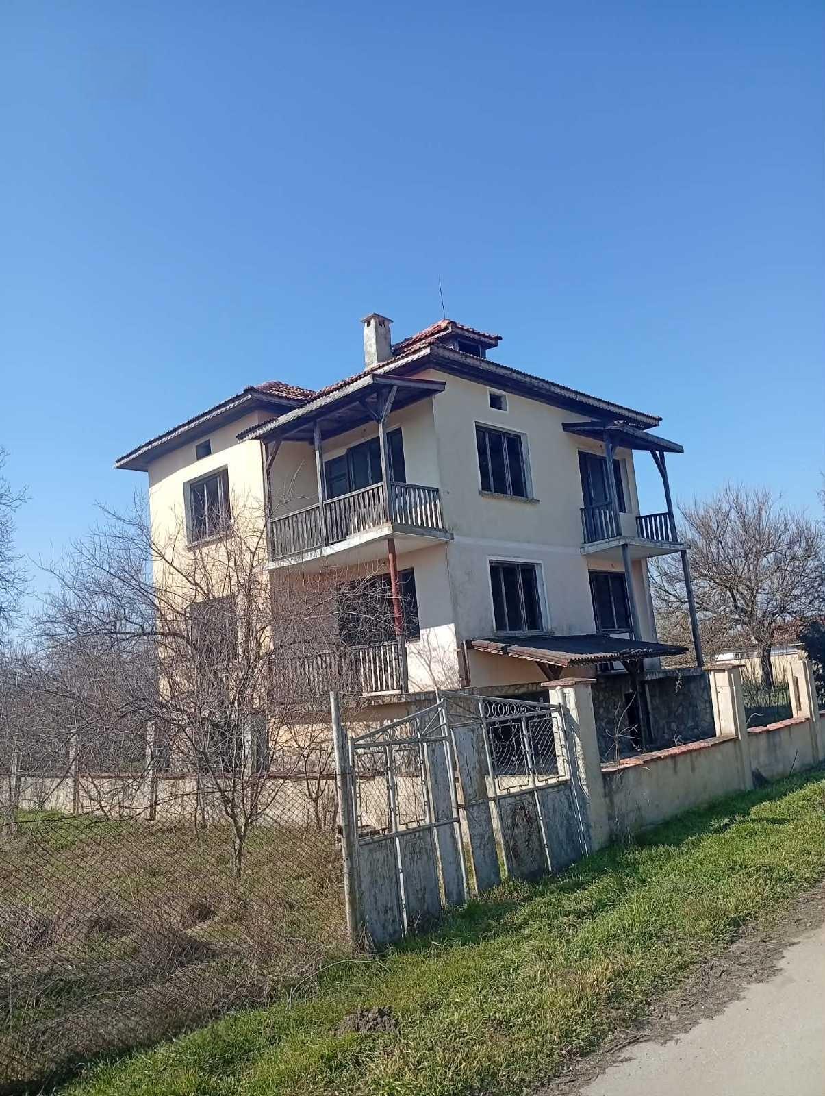 House for Sale in Ravnets, Dobrich