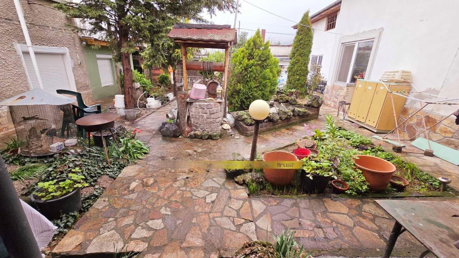 House for Sale in Perushtitsa, Plovdiv