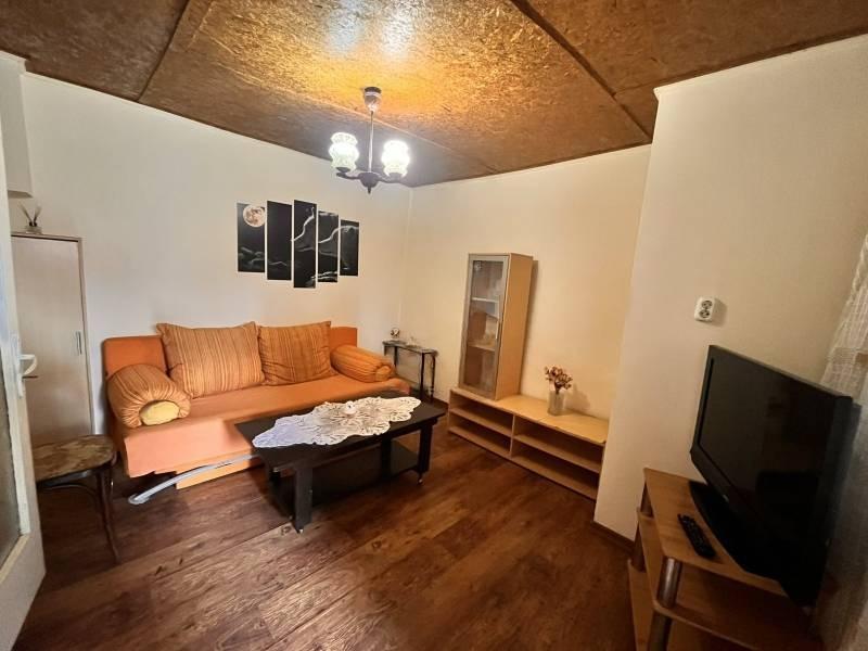 House for Sale in Ruse, Tsentralen koop. pazar
