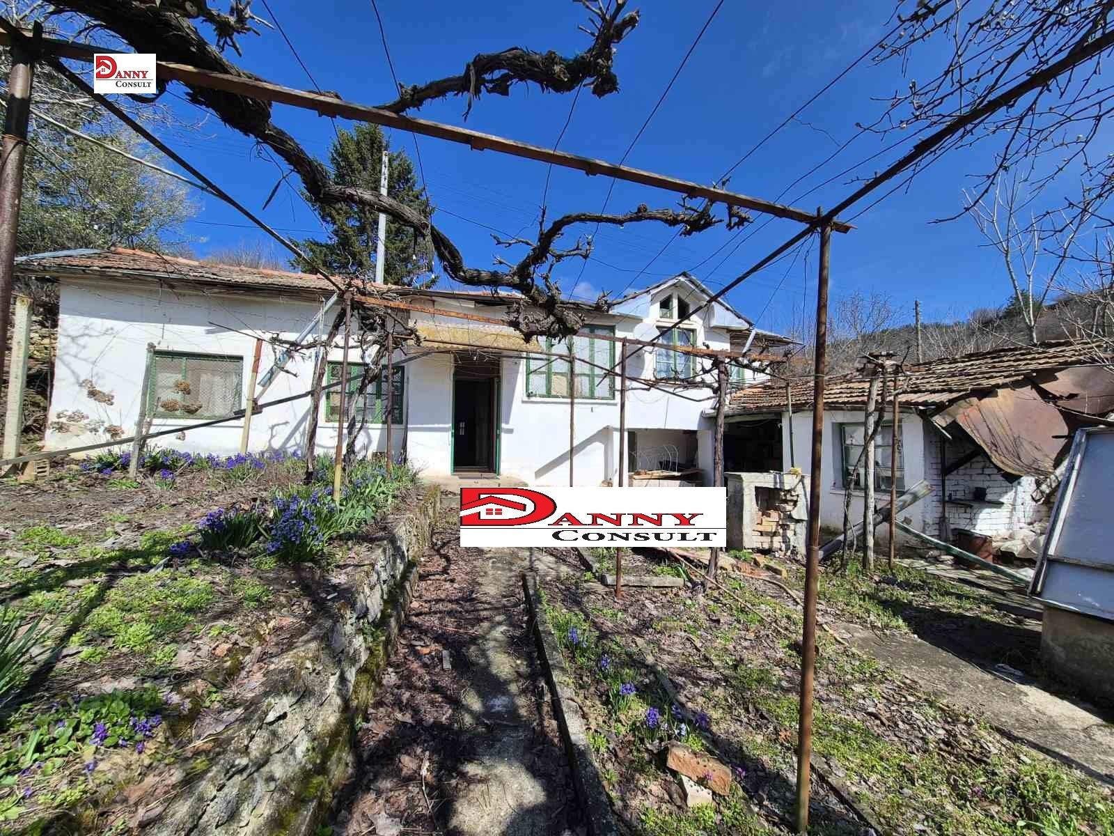 House for Sale in Suhindol, Veliko Tarnovo