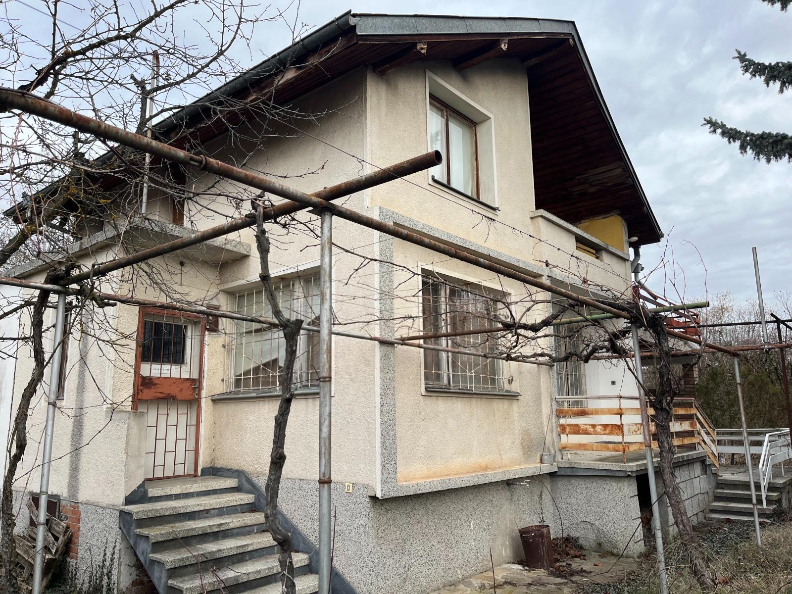 House for Sale in Dolno Sahrane, Stara Zagora