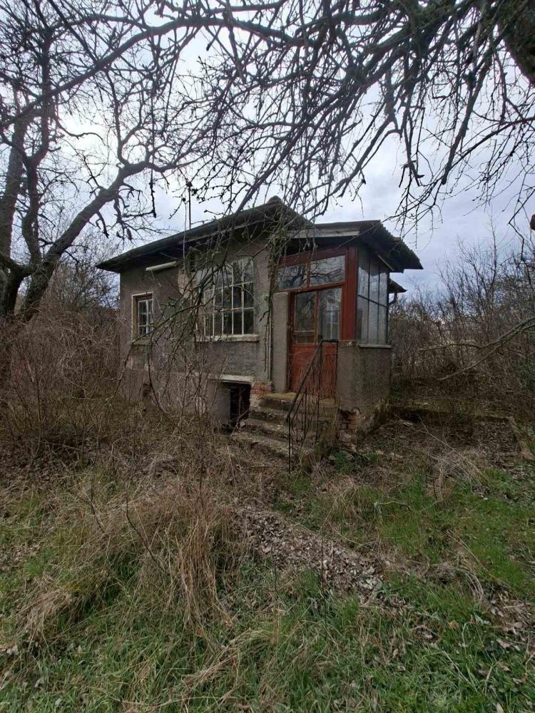 House for Sale in Batanovtsi, Pernik