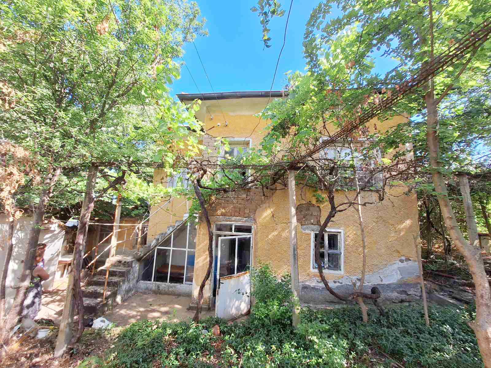 House for Sale in Elhovo (Nikolaevo), Stara Zagora