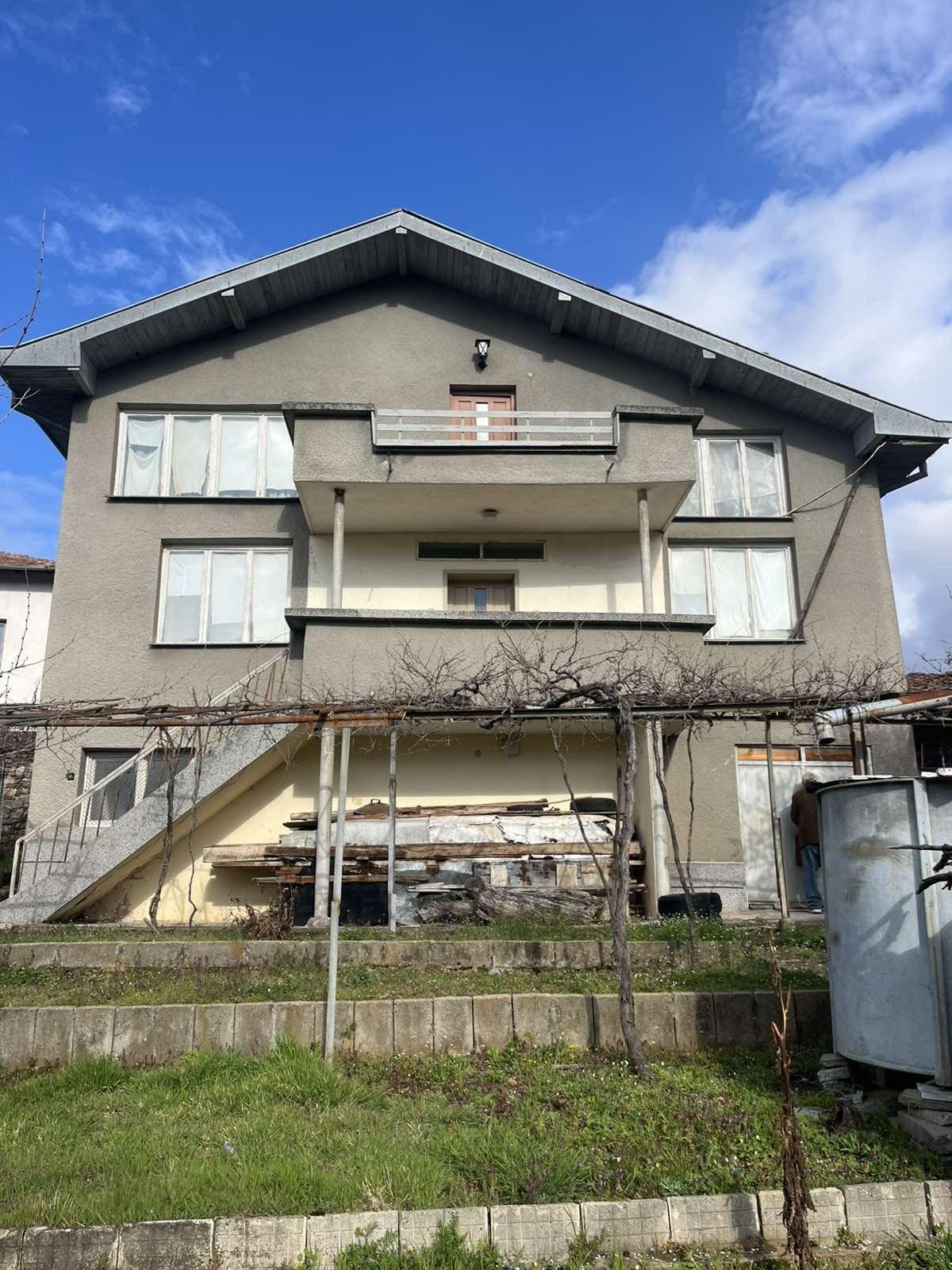 House for Sale in Tsarvishte, Kyustendil