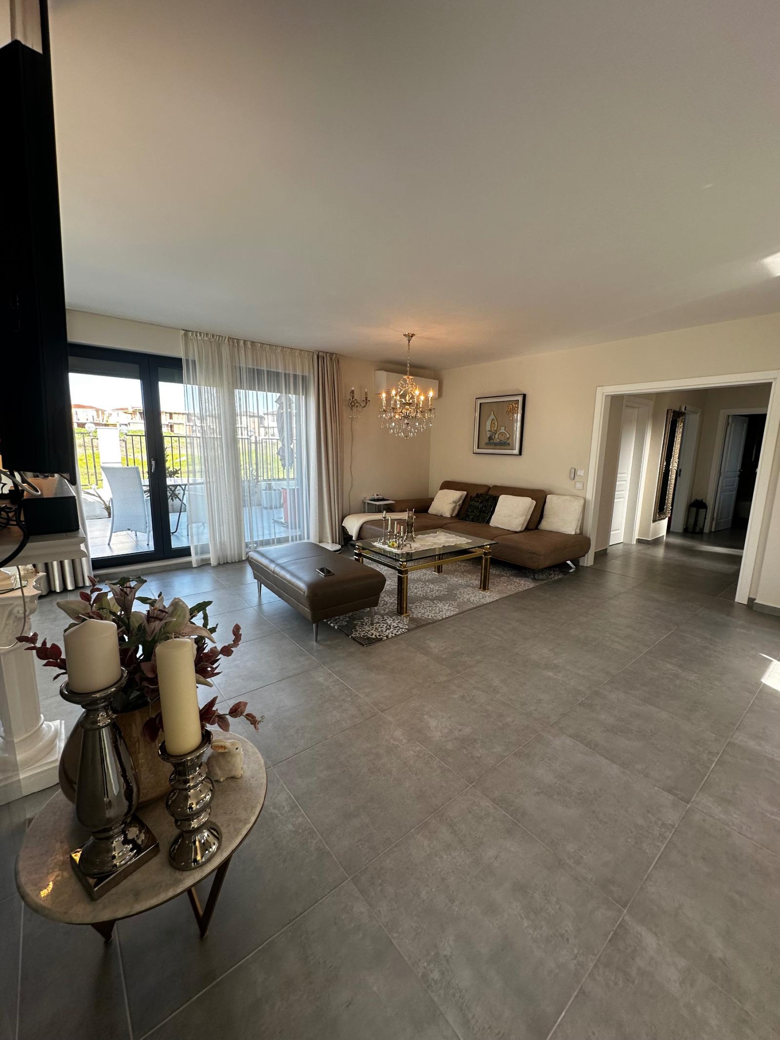 House for Sale in Pomorie, Burgas