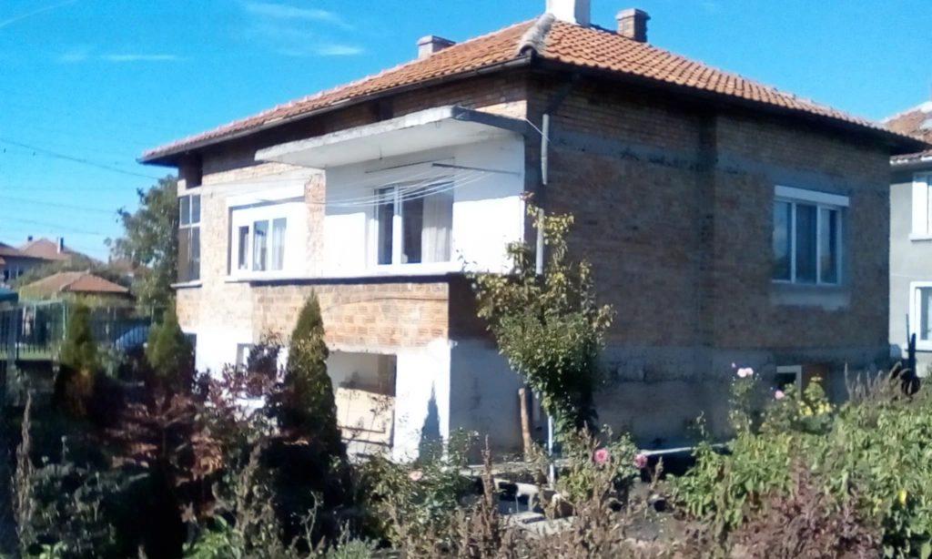 House for Sale in Burgas, Dolno Ezerovo