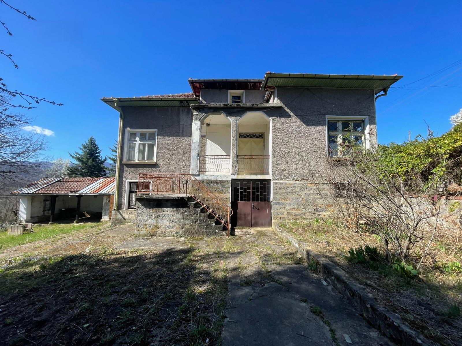 House for Sale in Stolat, Gabrovo