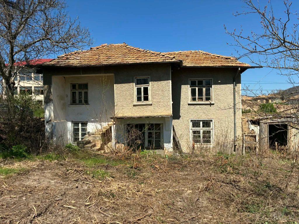 House for Sale in Opaka, Targovishte