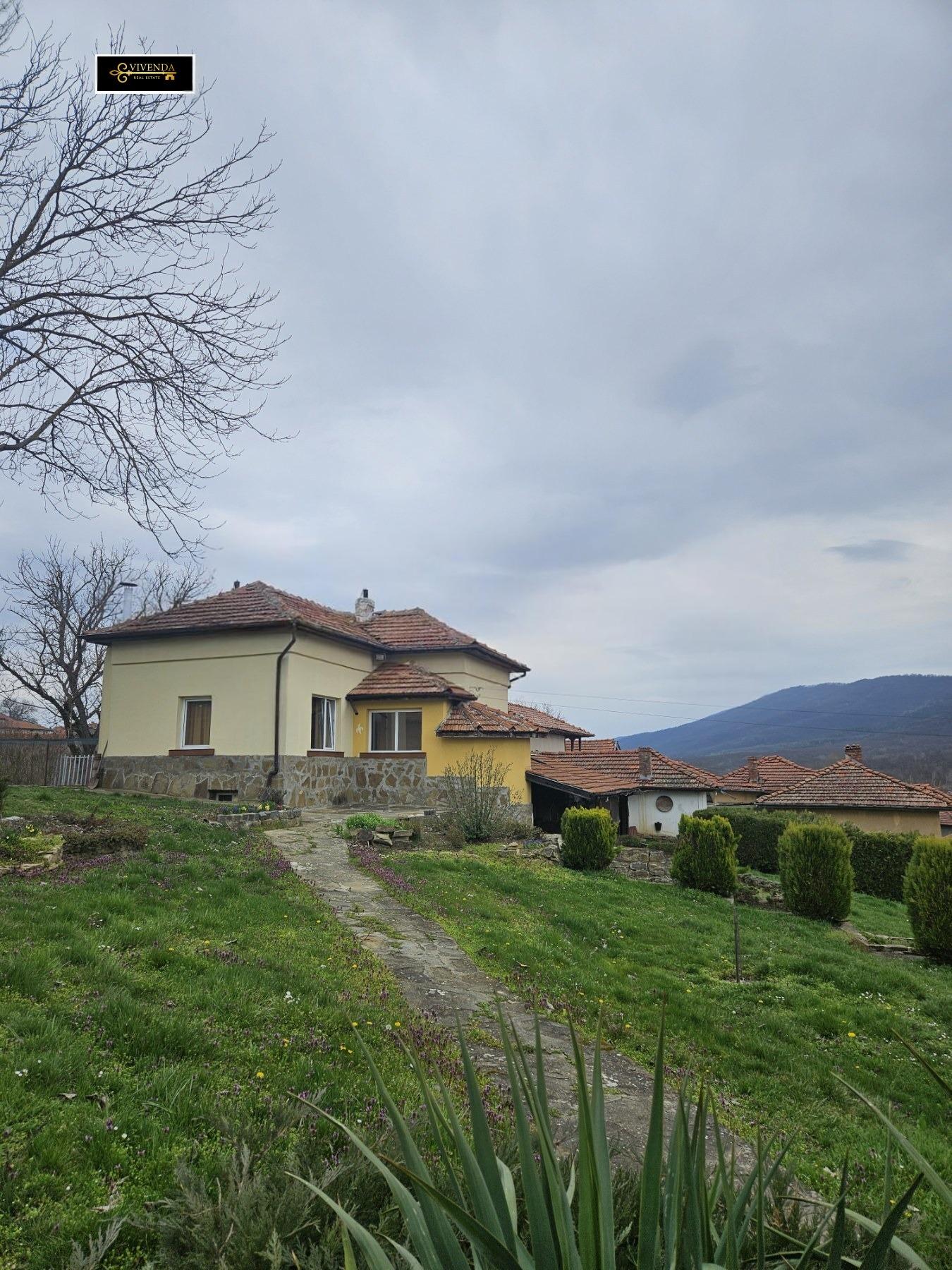House for Sale in Golets, Lovech