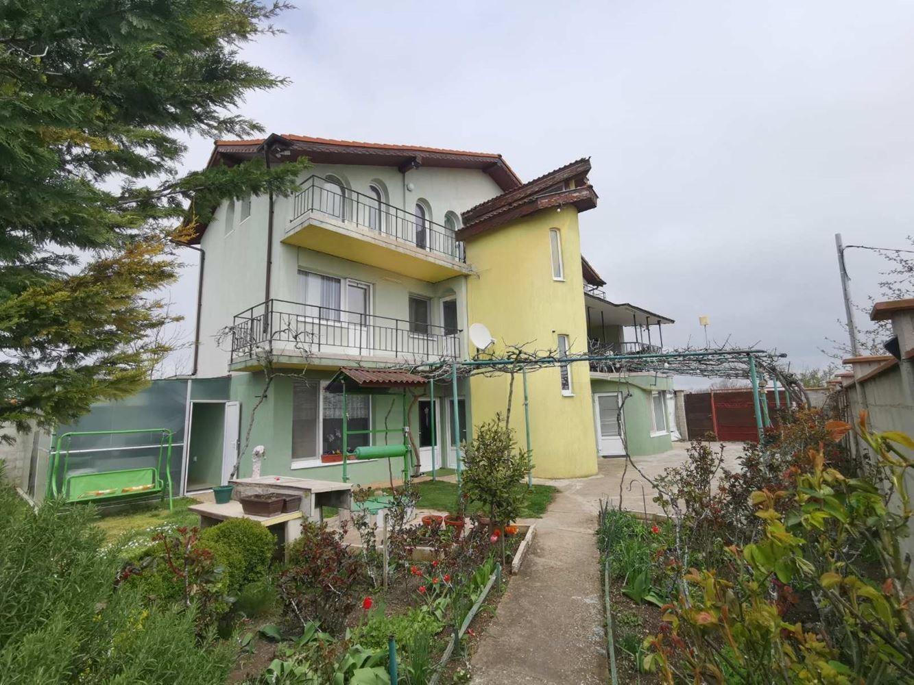 House for Sale in Topola, Dobrich
