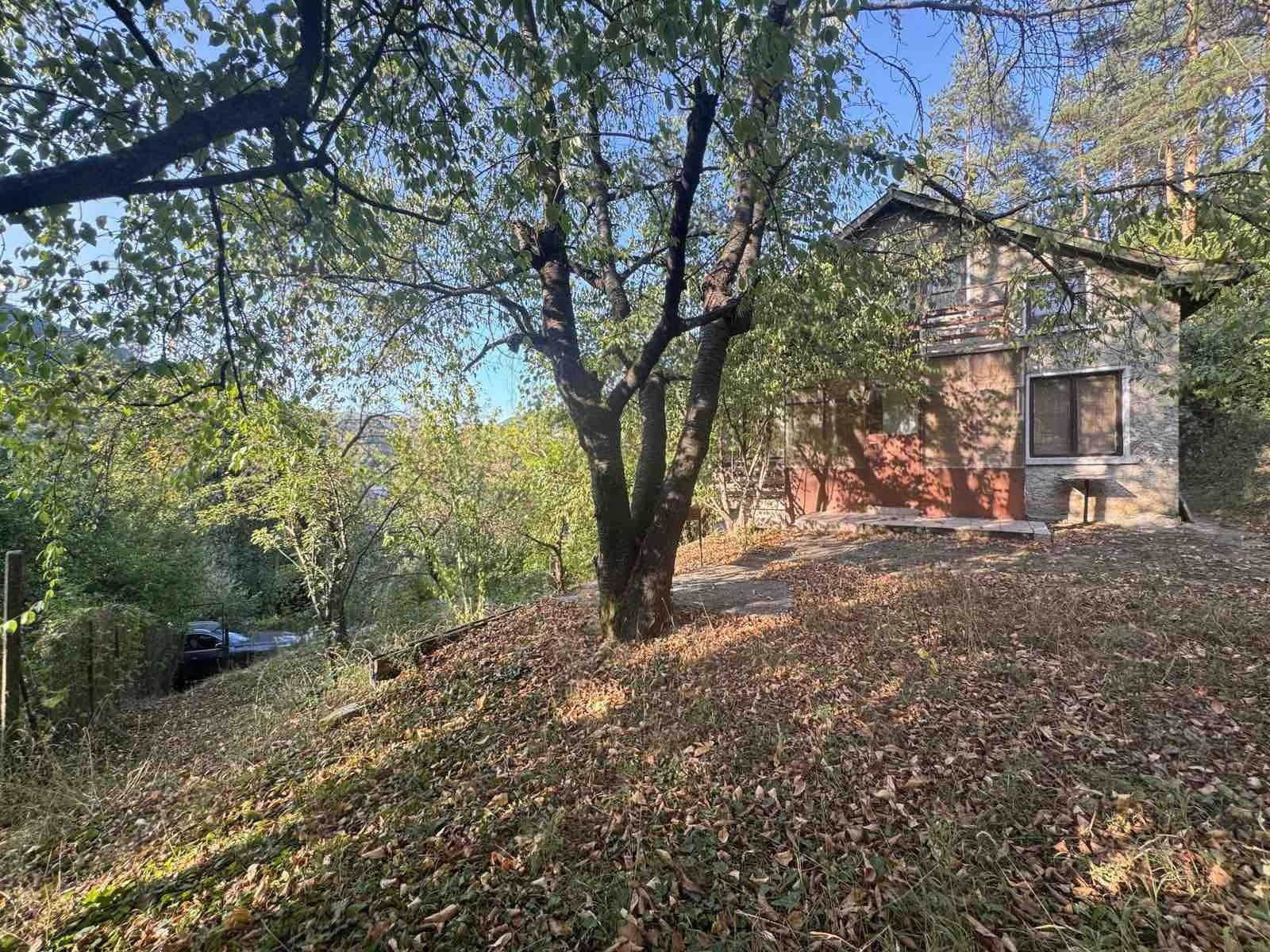 House for Sale in Tompsan, Sofia Province