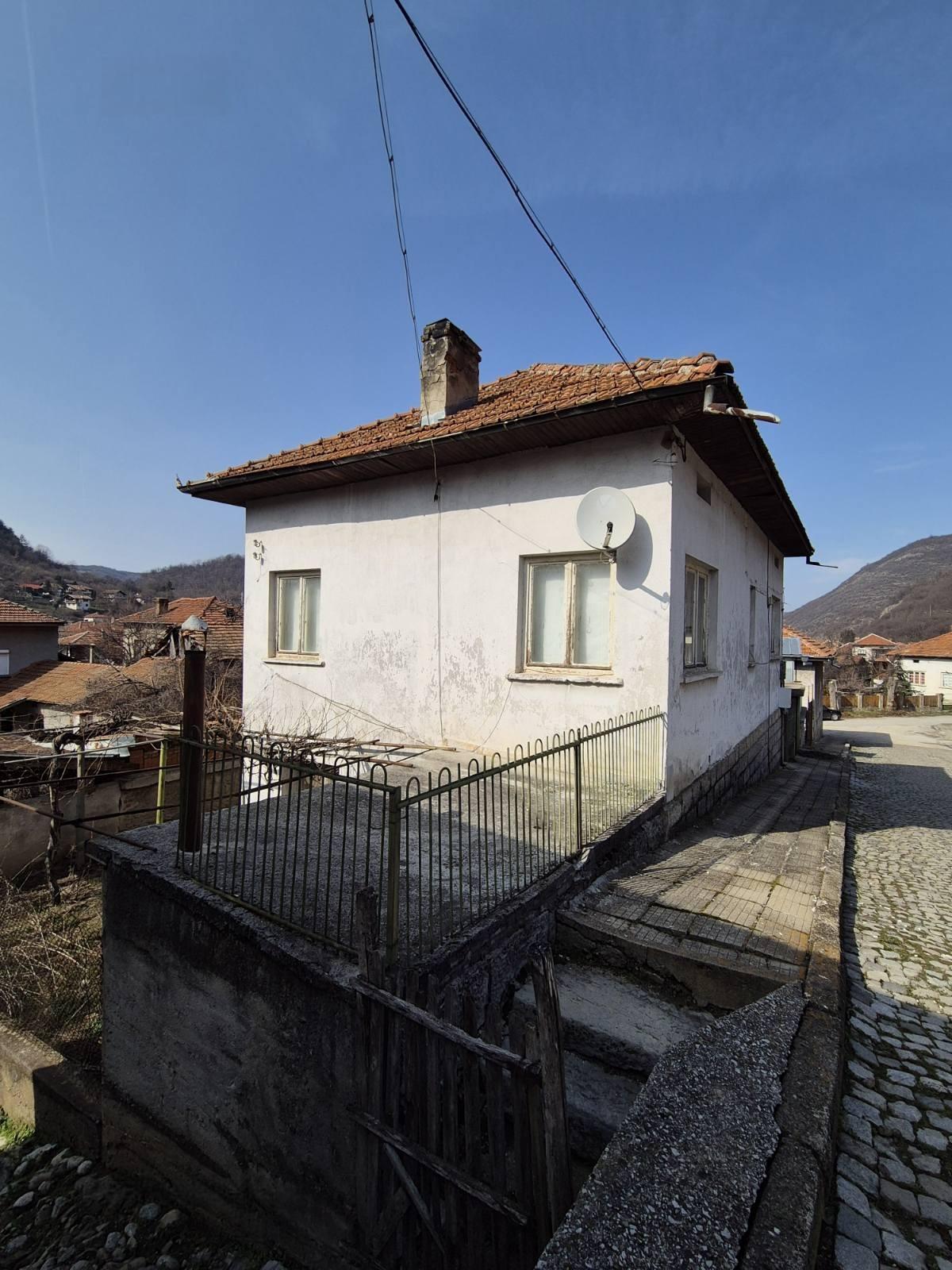 House for Sale in Glozhene, Lovech