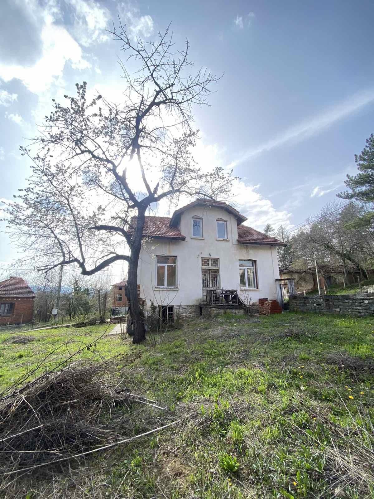 House for Sale in Gumoshtnik, Lovech