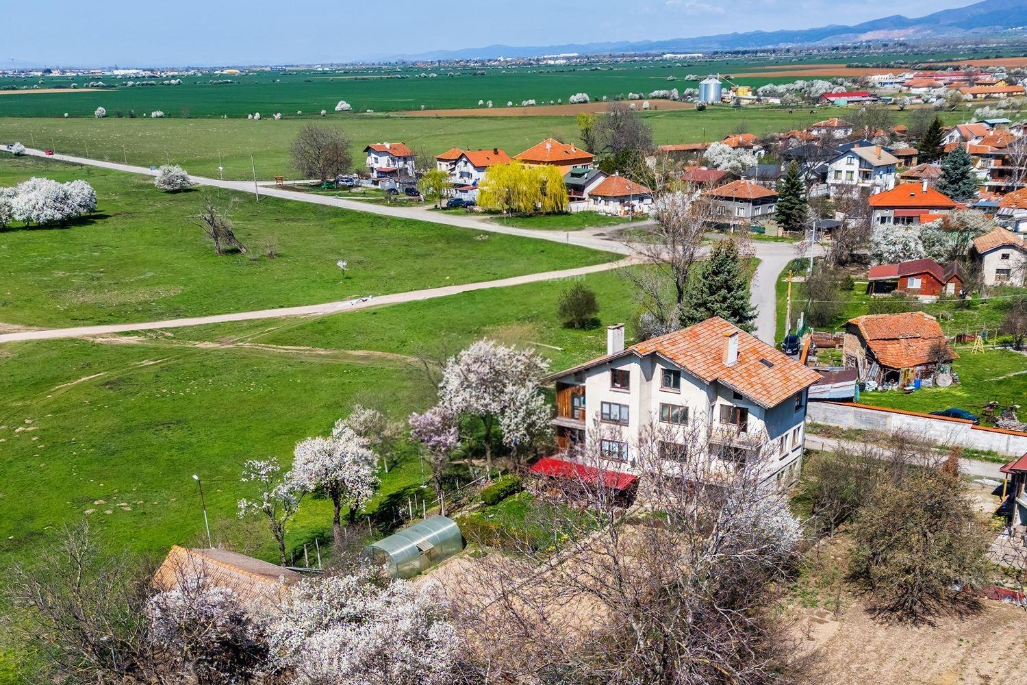 House for Sale in Petkovo, Sofia Province