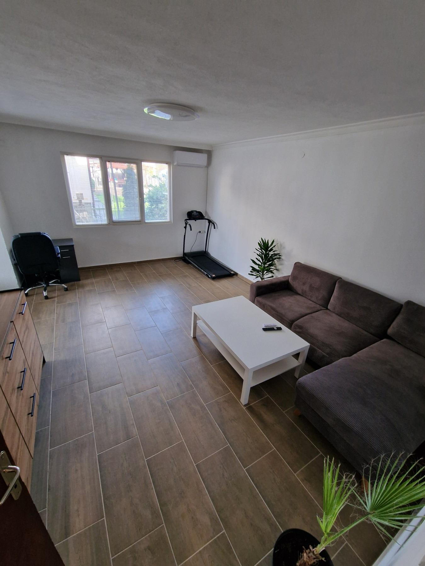House Floor for Sale in Slivnitsa, Sofia Province