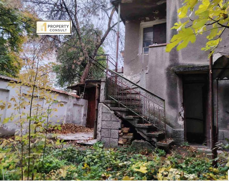 House for Sale in Pleven, Idealen tsentar