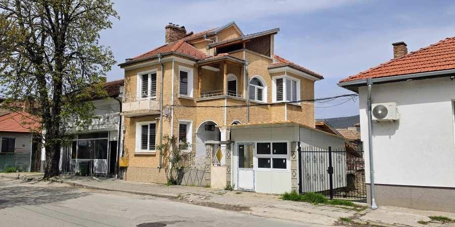 House for Sale in Sevlievo, Gabrovo